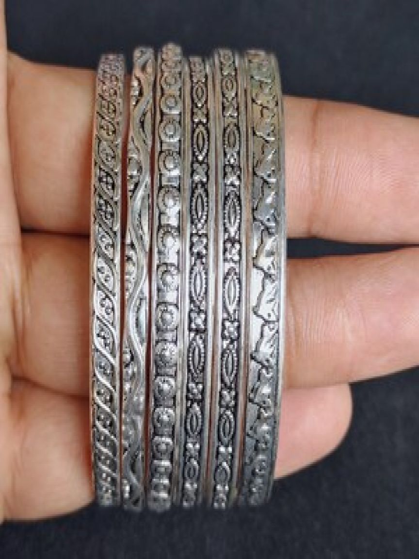 designer_stone_studded_bangles-bangles-
