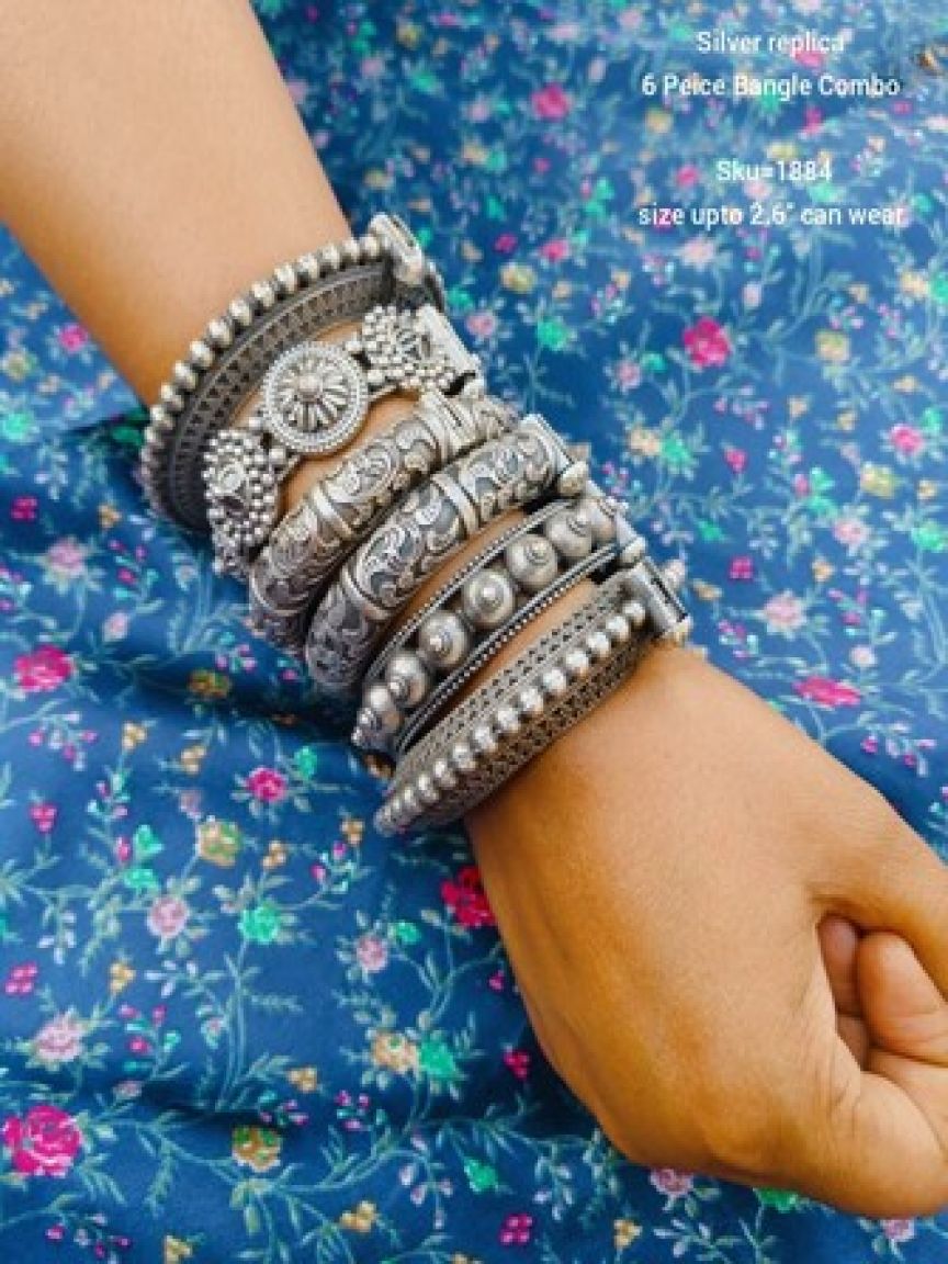 designer_stone_studded_bangles-bangles-