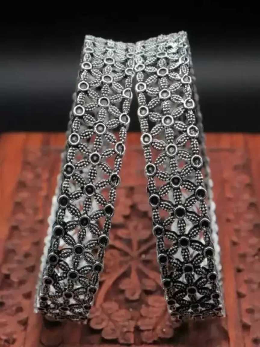 gold_bangles-bangles-