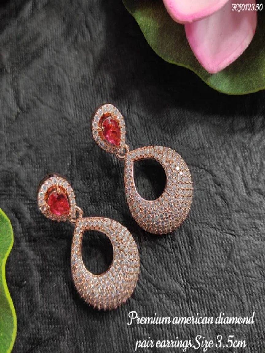 EARRINGS IN DIAMOND EARRINGS STYLE | DESIGN - 3825